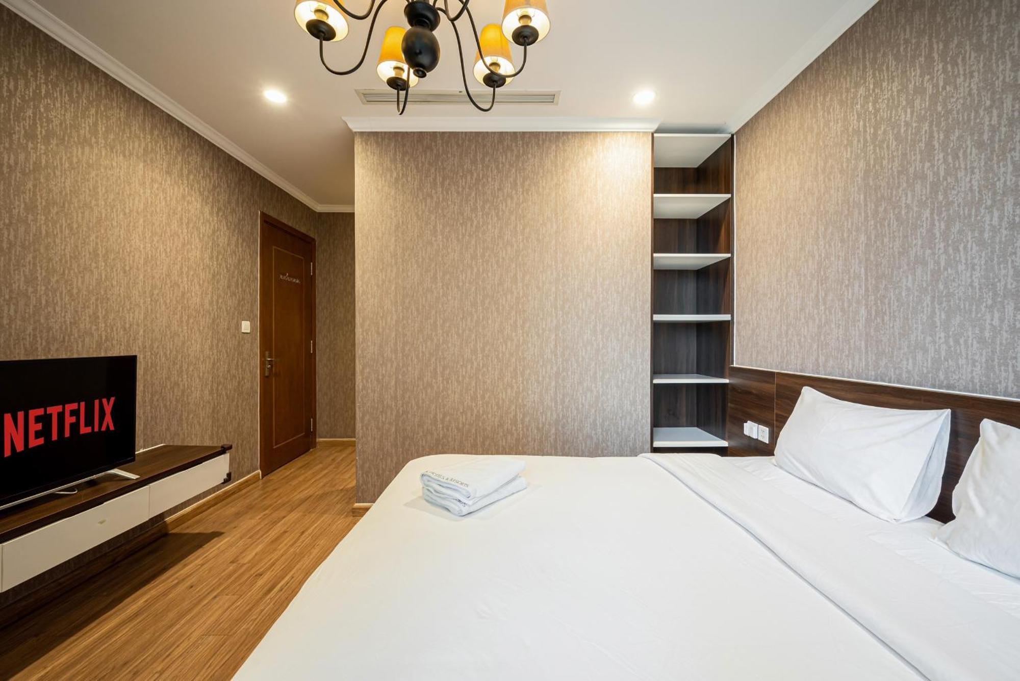 Căn hộ Luxury At Vinhomes Park